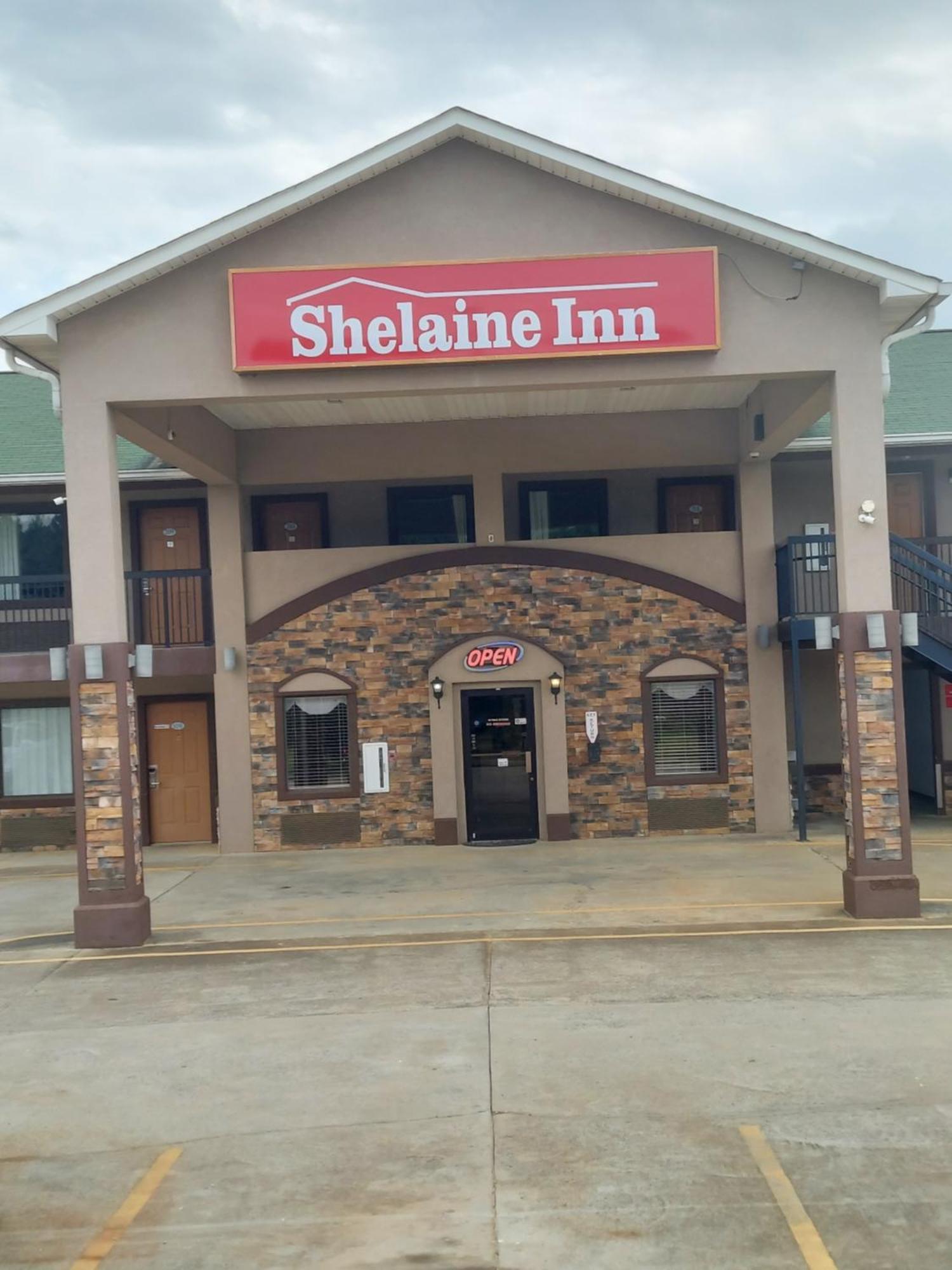 Shelaine Inn Jeffersonville Exterior photo